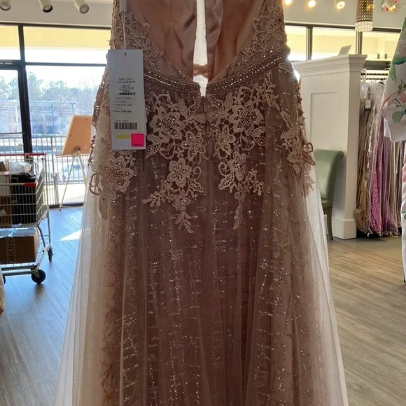 $50 SALE RoseGold A-line - Picture 8 of 11